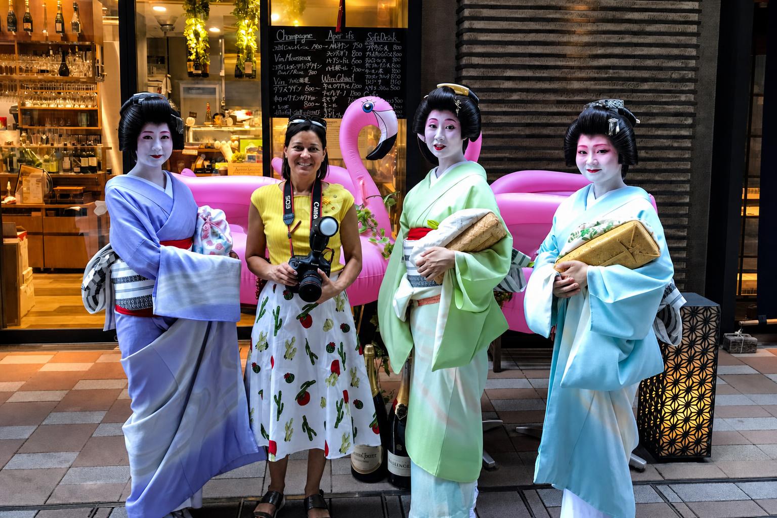 Luiza Michalewicz with Geishas